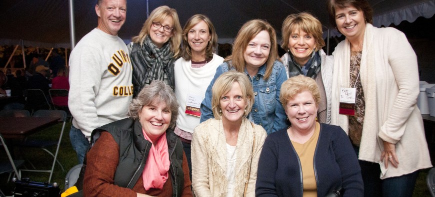 qu-homecoming-2015-group