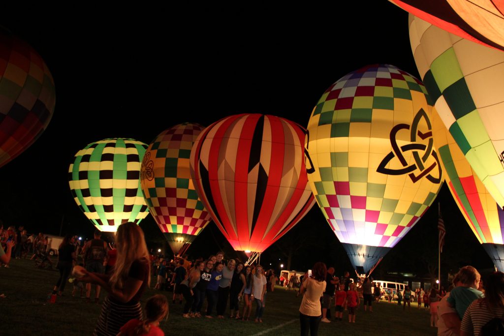 QU To Host 3rd Annual Balloon Glow Quincy University