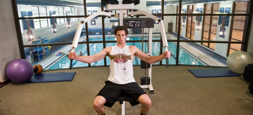 Student in weightroom