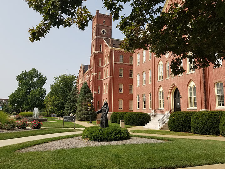 QU Thanksgiving and Winter Break Hours Quincy University