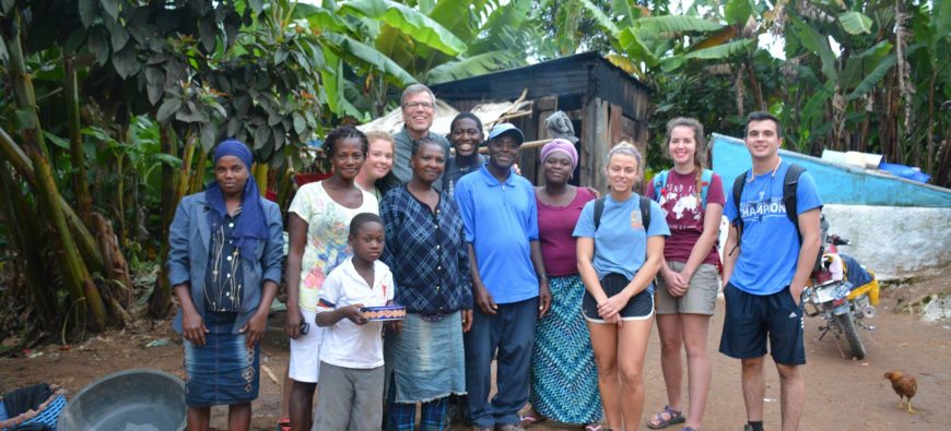 Students on Mission trip in Haiti